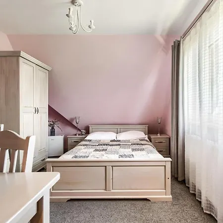 Osrodek Wypoczynkowy Anna Ila 3*